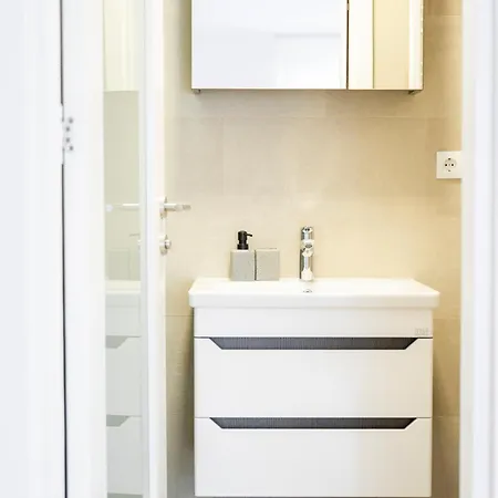 1bdr In Heart Of Old Town Apartment Sarajevo